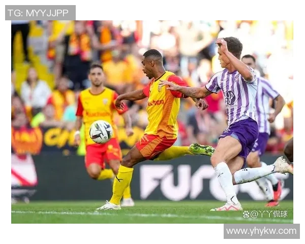 朗斯主场迎战奎维利鲁昂期待精彩对决与激烈竞争